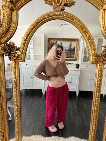 Full leaked Roseasmr private photo