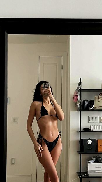 Full leaked Rosesandrozay page private photo