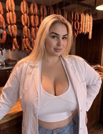 Full leaked Rosiccaa page private photo
