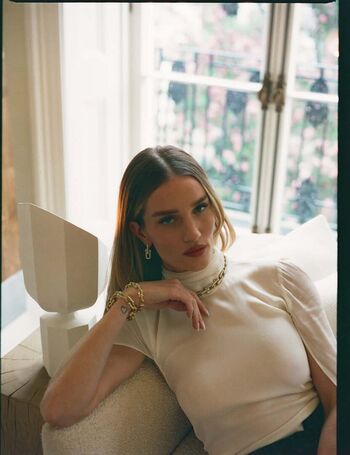 Rosie Huntington-Whiteley