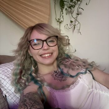 Full leaked Rottedbrainz private photo