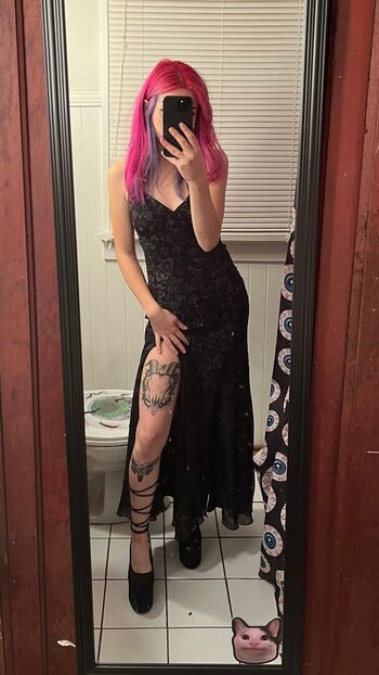 Full leaked Rottedgoth private photo
