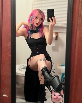 Full leaked Rottedgoth private photo