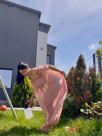Full leaked Roxana mariaa private photo