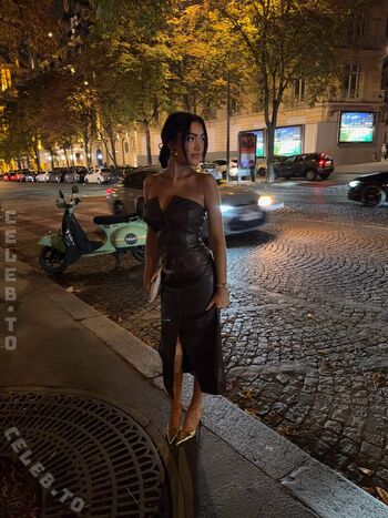 Full leaked Roxanarosuu private photo