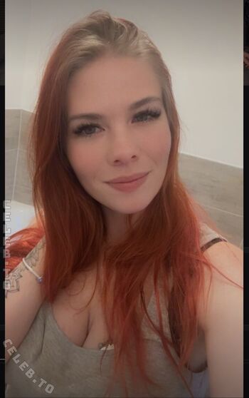 Roxy Sander