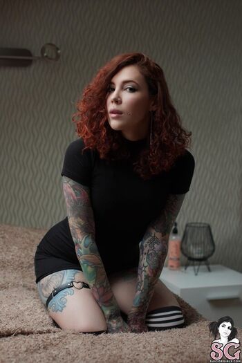 Full leaked Roxydelarain private photo