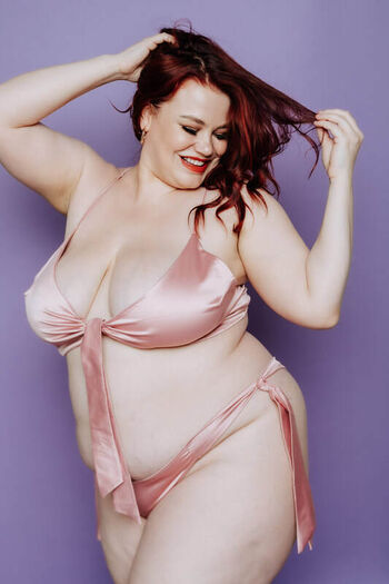 Full leaked Rubyroxx page private photo