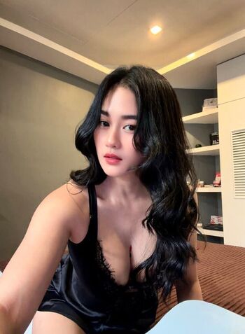 Full leaked Ruth austria private photo