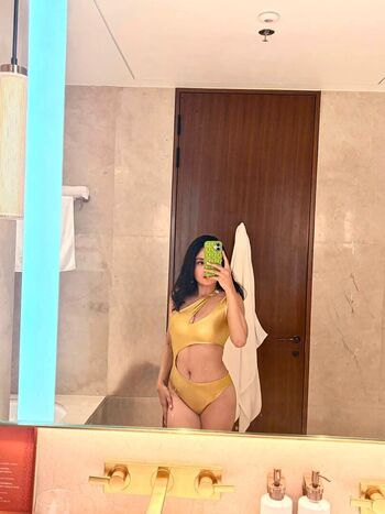 Full leaked Ruth austria private photo