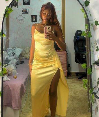 Full leaked Ryles private photo