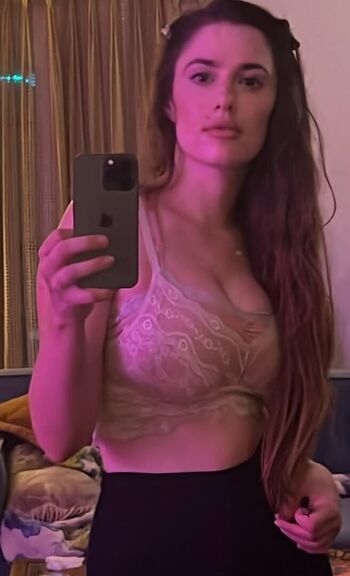 Full leaked Ryn weaver private photo
