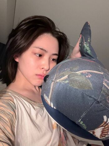 Full leaked Ryujin page private photo
