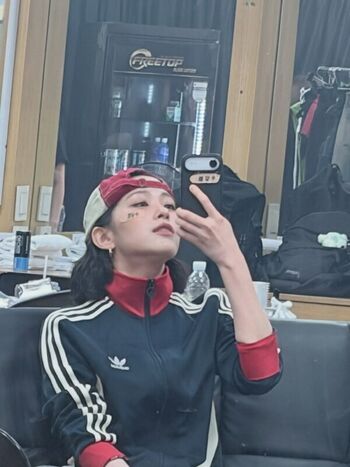 Full leaked Ryujin page private photo
