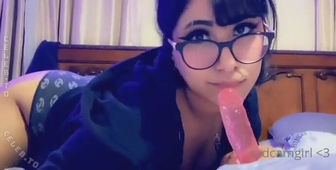 Full leaked Sadcamgirll private photo