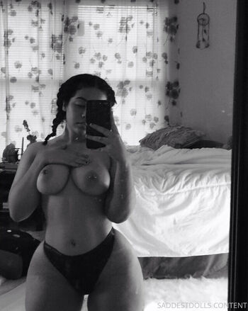 Full leaked Saddestdoll private photo