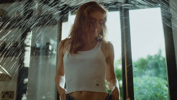 Full leaked Sadie sink page private photo