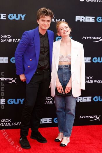 Full leaked Sadie sink page private photo