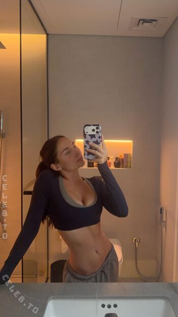 Full leaked Saffron barker page private photo