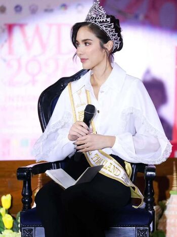 Full leaked Saffron maya snook private onlyfans photo