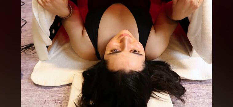 Full leaked Safiya nygaard private photo