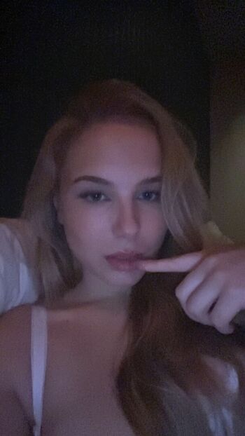 Full leaked Sagafrost page private photo