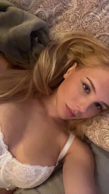 Full leaked Sagafrost page private photo