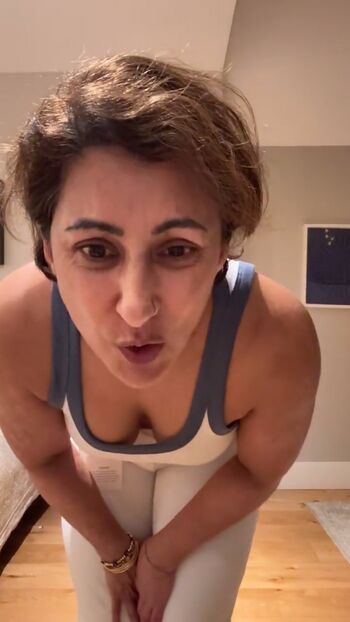 Full leaked Saira khan page private photo