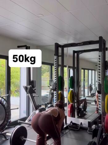 Full leaked Saira khan private photo