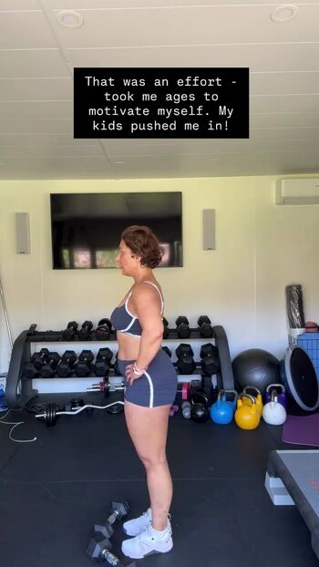 Full leaked Saira khan private photo