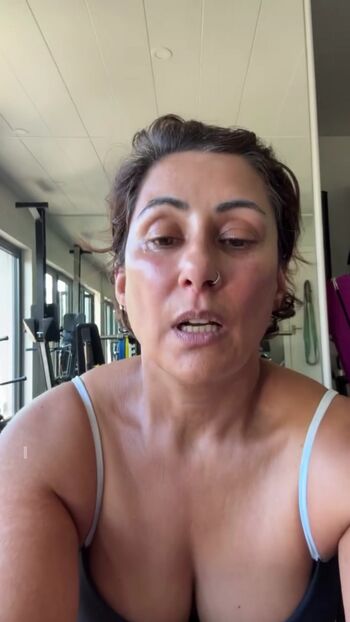 Full leaked Saira khan private photo