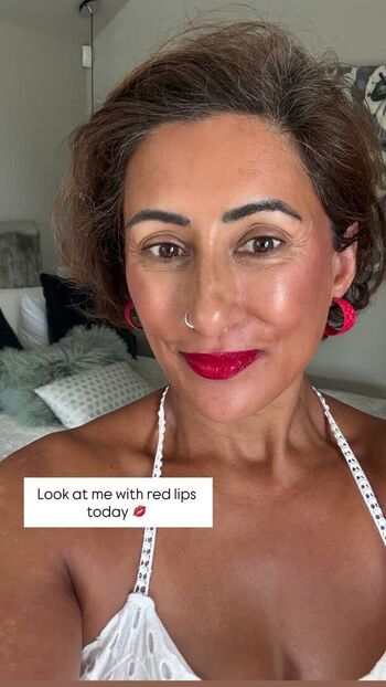Saira Khan