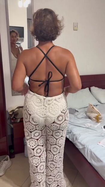 Full leaked Saira khan private photo