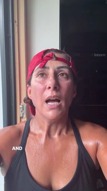 Full leaked Saira khan private photo