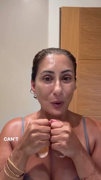Saira Khan
