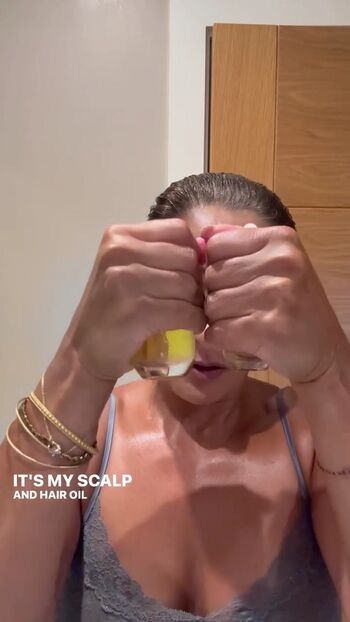 Full leaked Saira khan private photo