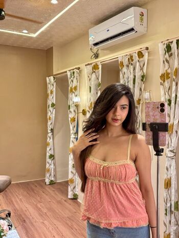 Full leaked Sakshi sharma private photo