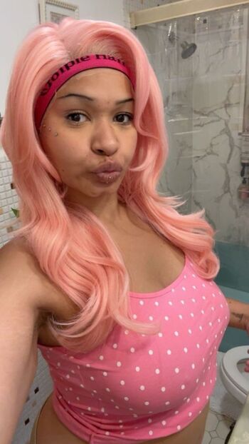 Full leaked Salemkindabased private photo