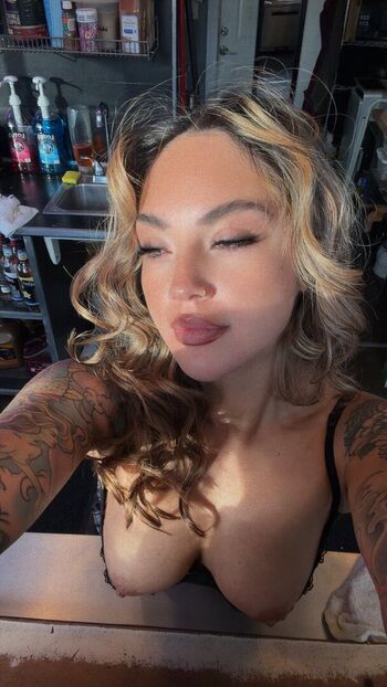 Full leaked Sally villagomez private photo