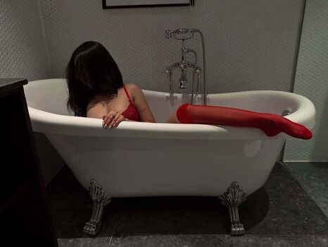 Full leaked Salysaouk private photo