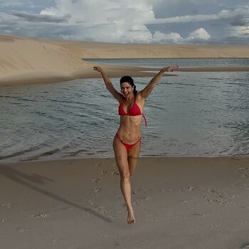 Samara Felippo