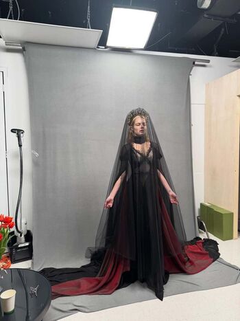 Full leaked Samara weaving page private photo