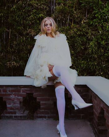 Full leaked Samara weaving page private photo