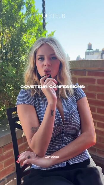 Full leaked Samara weaving page private photo