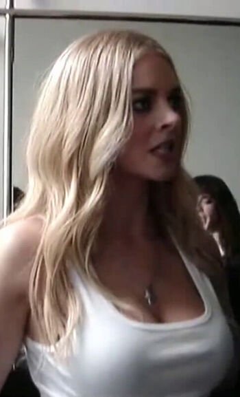 Full leaked Samara weaving private photo