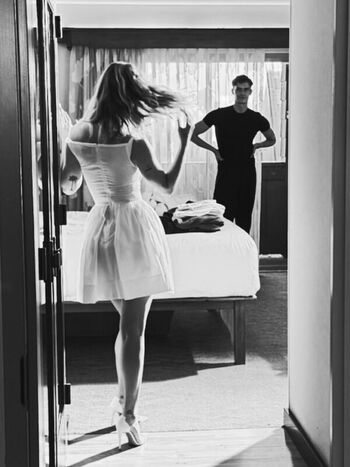 Full leaked Samara weaving private photo