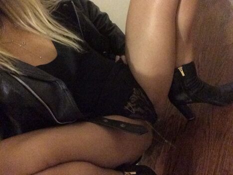 Full leaked Sami miro private onlyfans photo