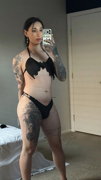 Full leaked Samisburning private photo
