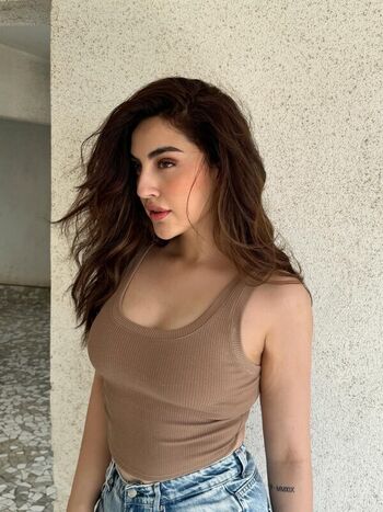 Full leaked Samreen kaur private photo