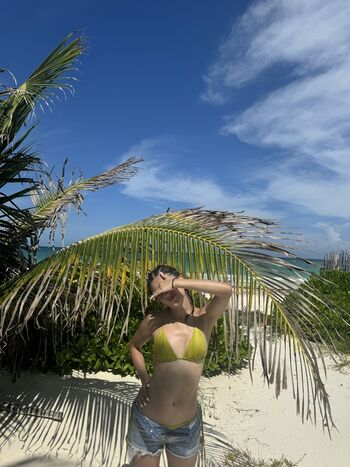 Full leaked Sandiimoraa page private photo